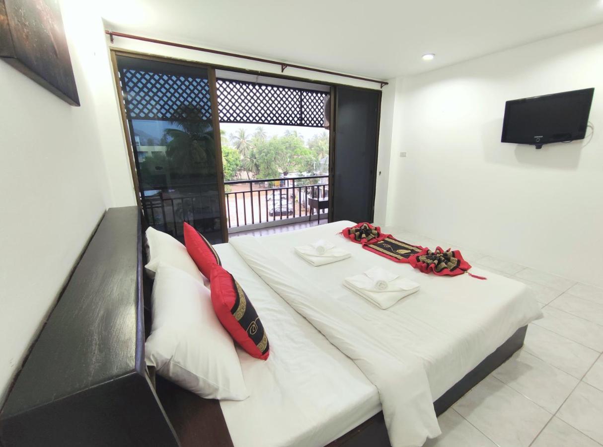 Sea Beach Paradise Patong Exterior photo