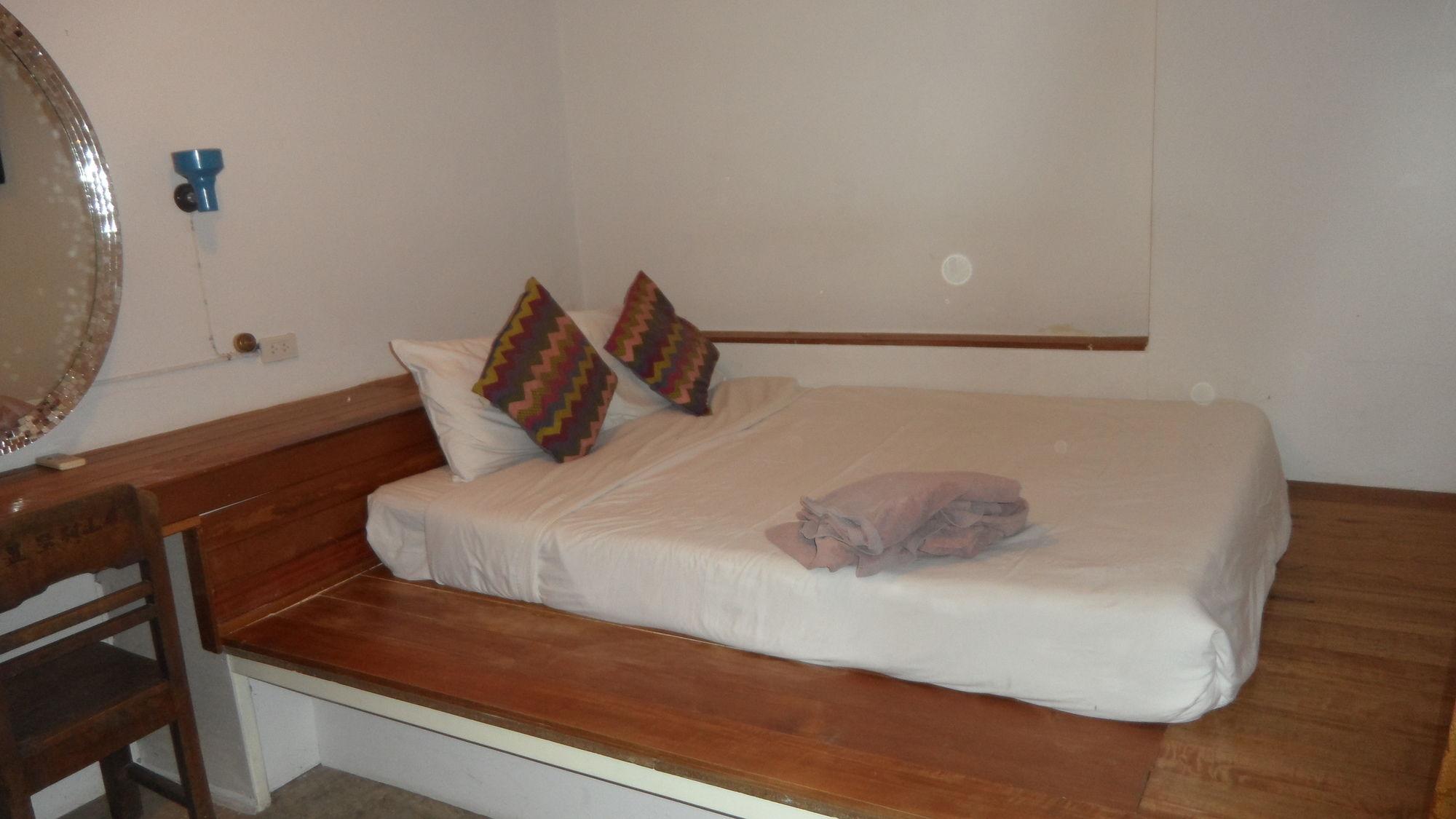 Sea Beach Paradise Patong Exterior photo